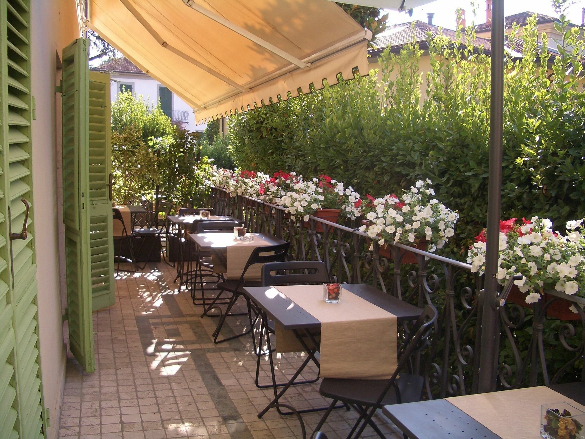 Lucca Relais Bed & Breakfast Exterior photo